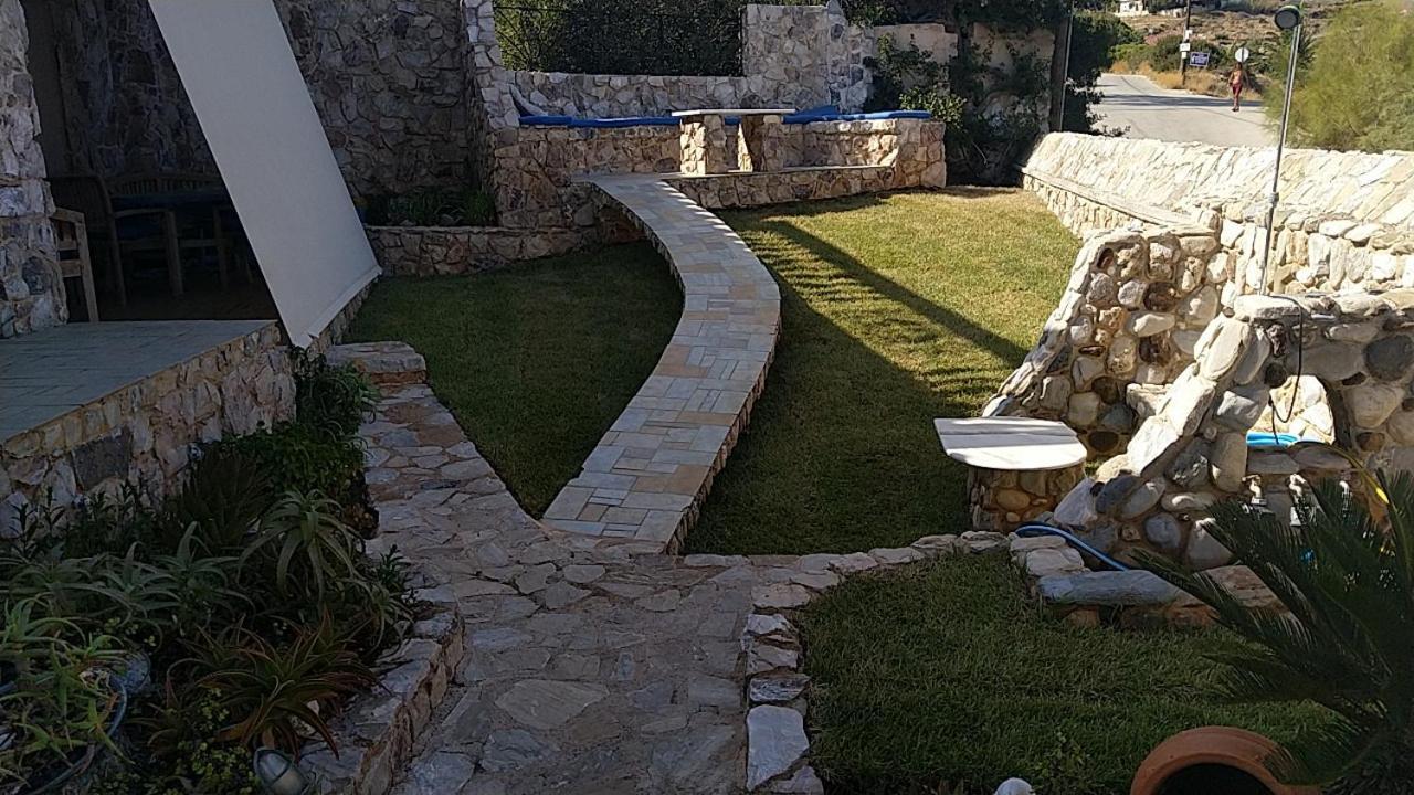 Agia Marina Mikrolimanou Το Πετρινοヴィラ エクステリア 写真